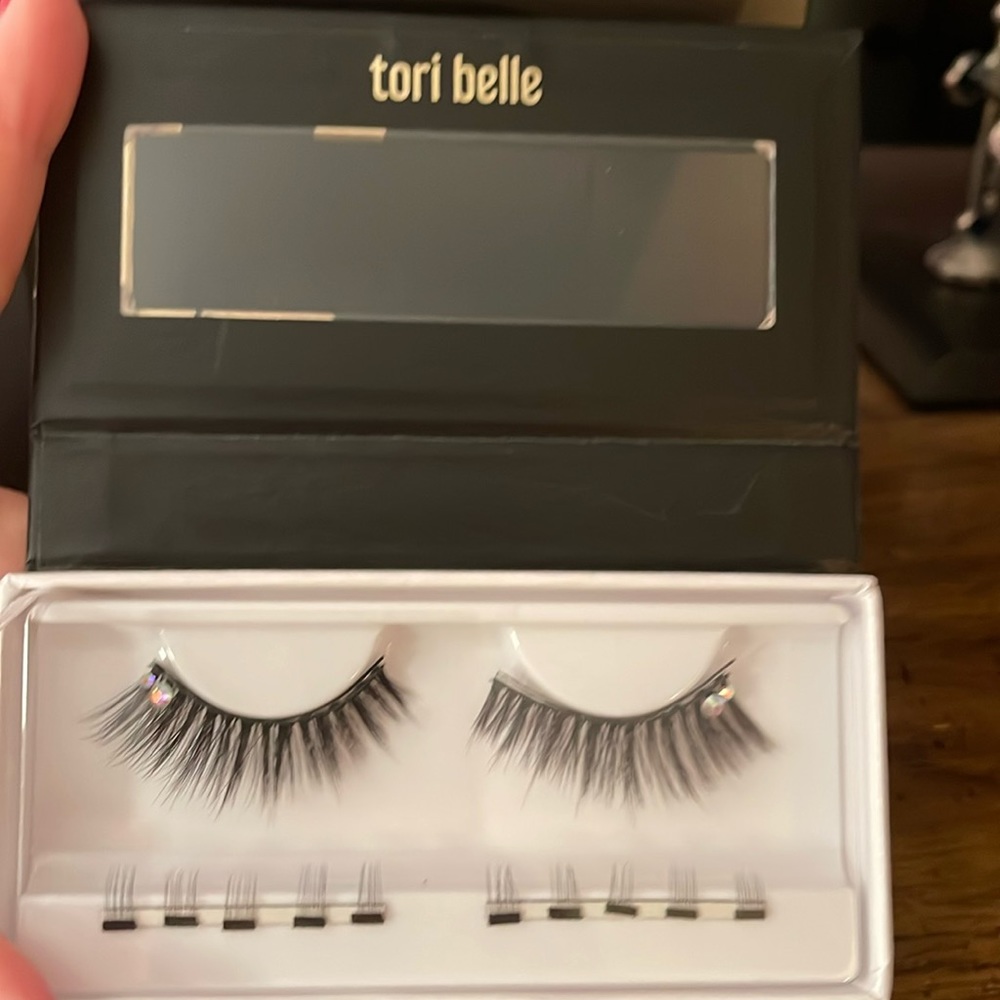 BNIB Tori Belle Cosmetics magnetic lashes in the discontinued style “Amore.”